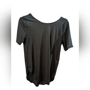 Under Armour Black Women's Short Sleeve Tee